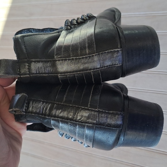 Diba Skyler Distressed Western Almond Toe Leather Slip-On Block Heel Booties - Picture 4 of 11